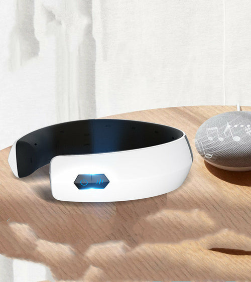 Eye massage device